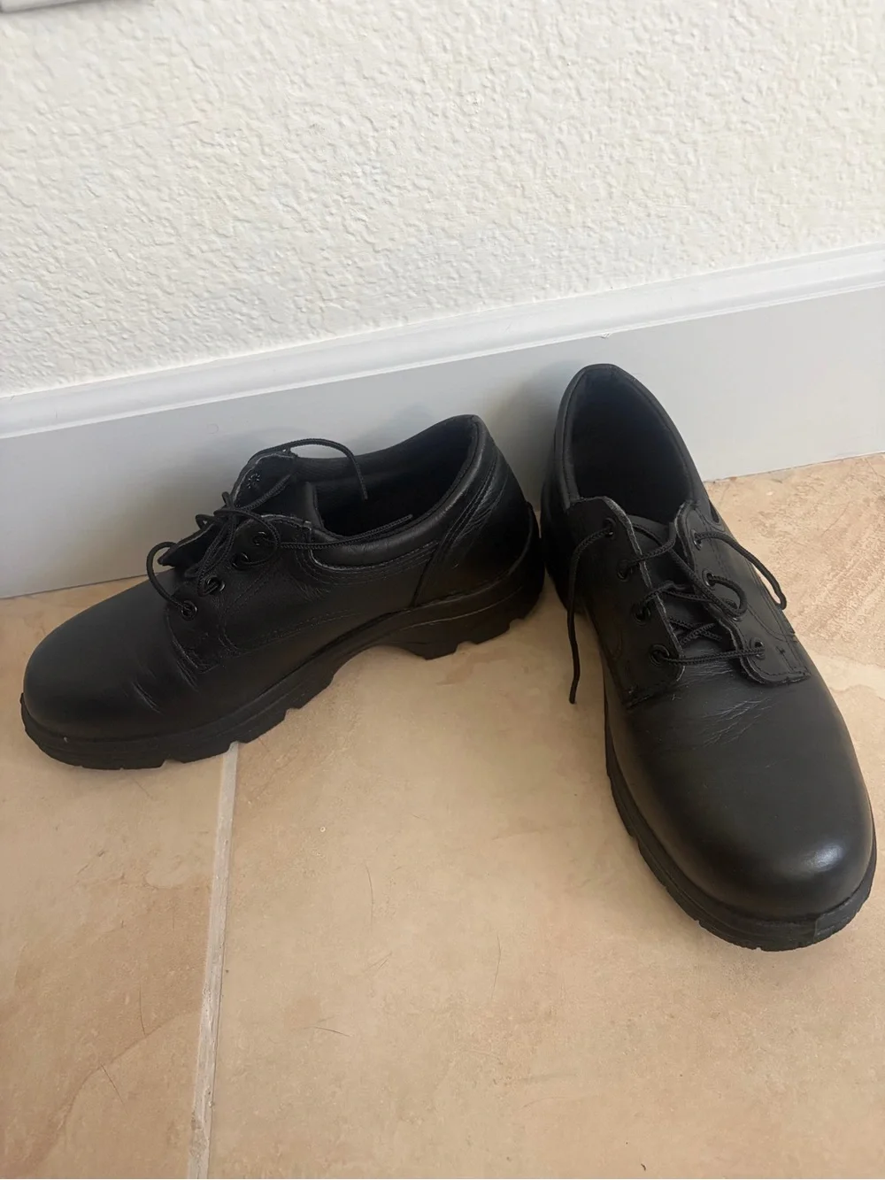 Classic Black Leather Lace-Up Derby Shoes - Comfort Work Style